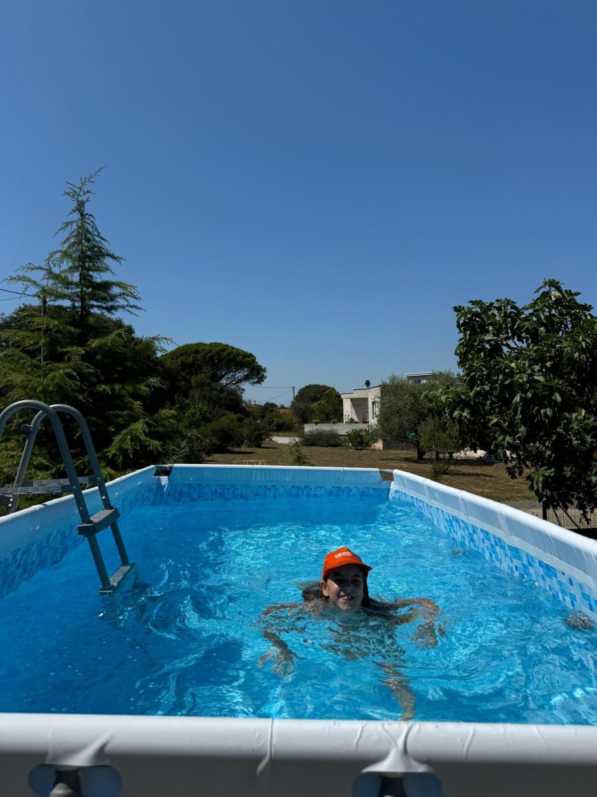 Vacation House Loreta Sveti Rok Ngoại thất bức ảnh